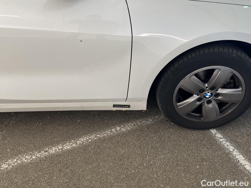  Bmw  Serie 1 BMW Série 1 / 2019 / 5P / Berline 2.0 118D #19