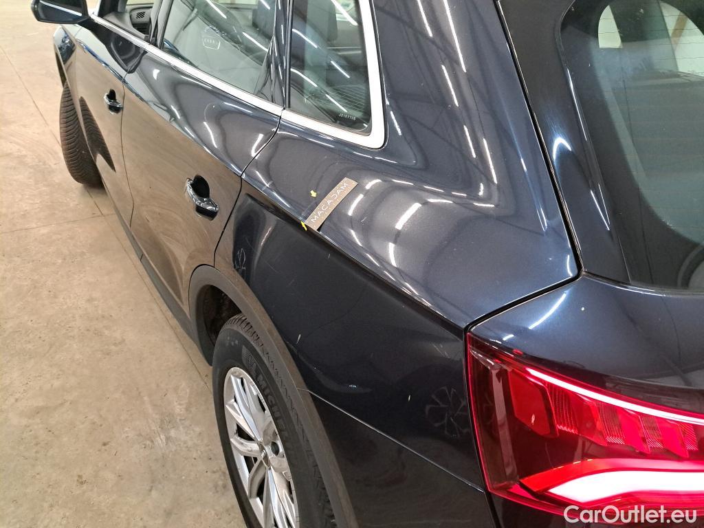  Audi  Q5  Business Executive quattro 2.0 TDI 190CV BVA7 E6 #4