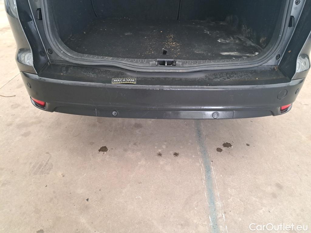  Ford  Focus  Break Trend 1.5 TDCi 105CV BVM6 E6 #152