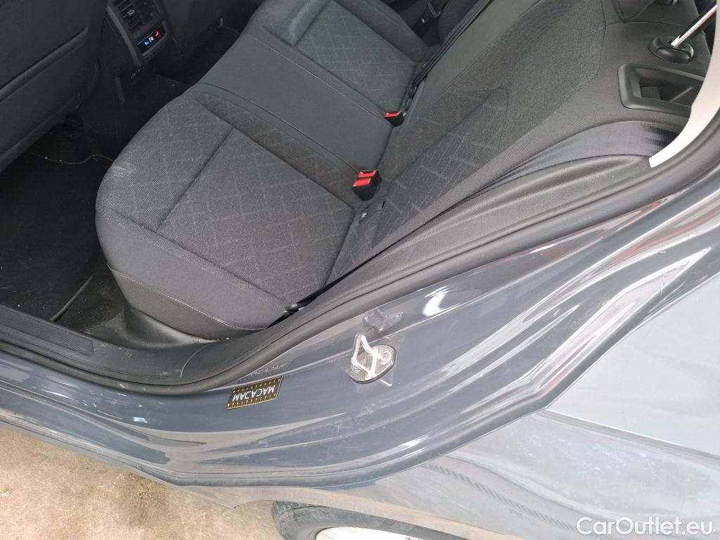  Volkswagen  Golf  VOLKSWAGEN 5p Berline 1.6TDI 115 DSG7 Cft Busi BMT #3