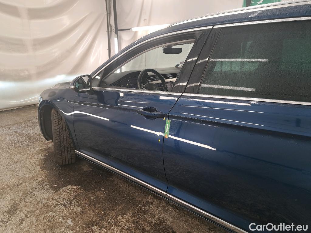  Volkswagen  Passat VOLKSWAGEN  SW / 2019 / 5P / Break 1.5 TSI 150 ACT OPF DSG7 SW LOUNGE #1