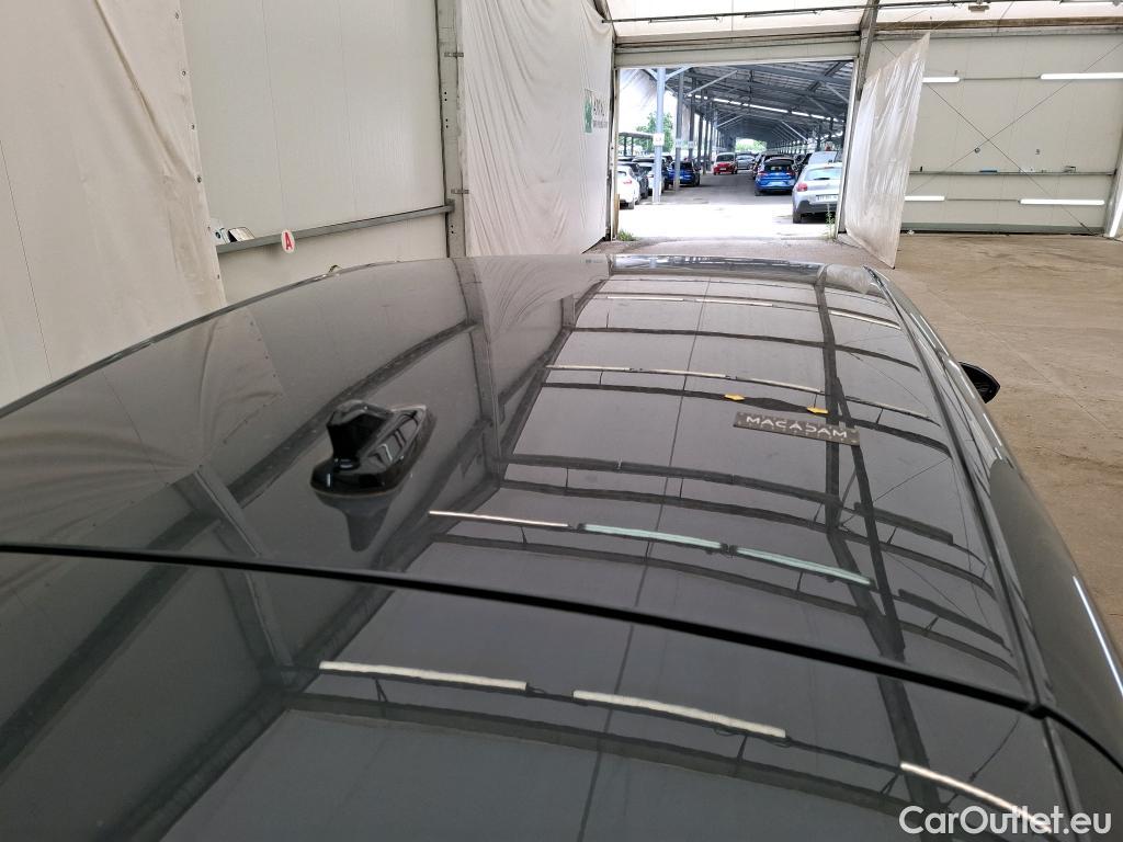  Volkswagen  Golf  VOLKSWAGEN 5p Berline 1.6TDI 115 DSG7 Cft Busi BMT #1