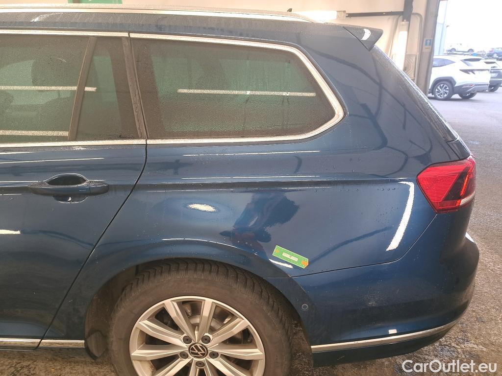  Volkswagen  Passat VOLKSWAGEN  SW / 2019 / 5P / Break 1.5 TSI 150 ACT OPF DSG7 SW LOUNGE #31