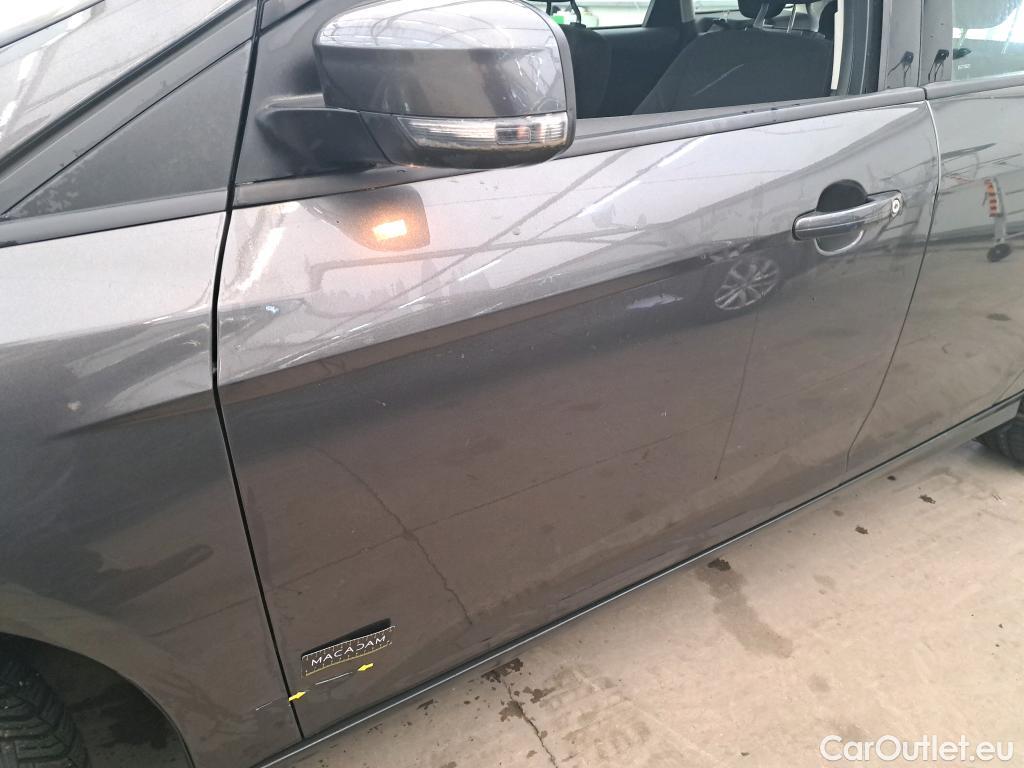  Ford  Focus  Break Trend 1.5 TDCi 105CV BVM6 E6 #26
