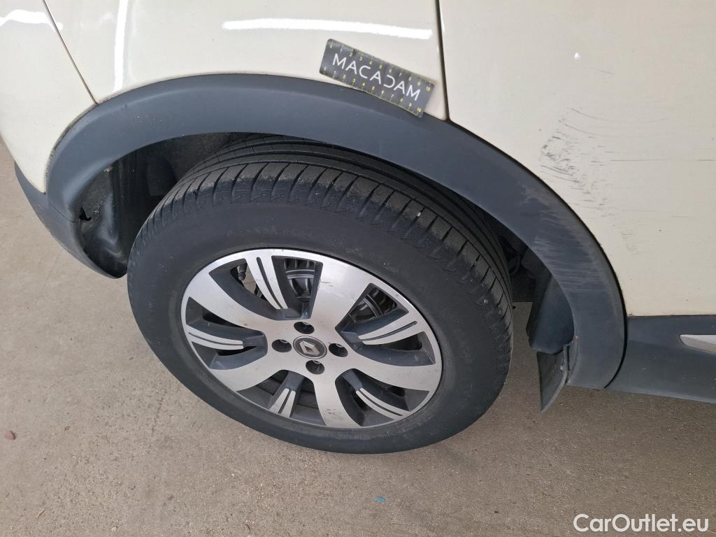  Renault  Captur  Business 0.9 TCe 90CV BVM5 E6 / TRANSFO VP VF #42