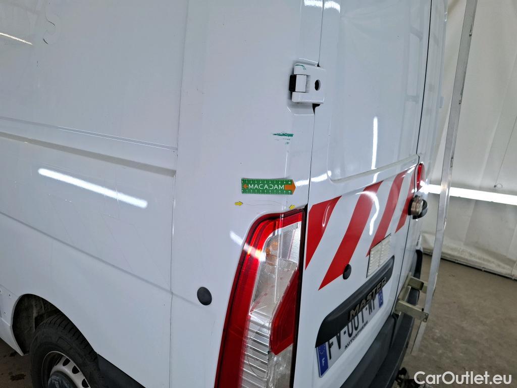  Renault  Master  Fourgon L3H2 3 5 Grand Confort dCi 135CV BVM6 7 Sieges E6dT #27