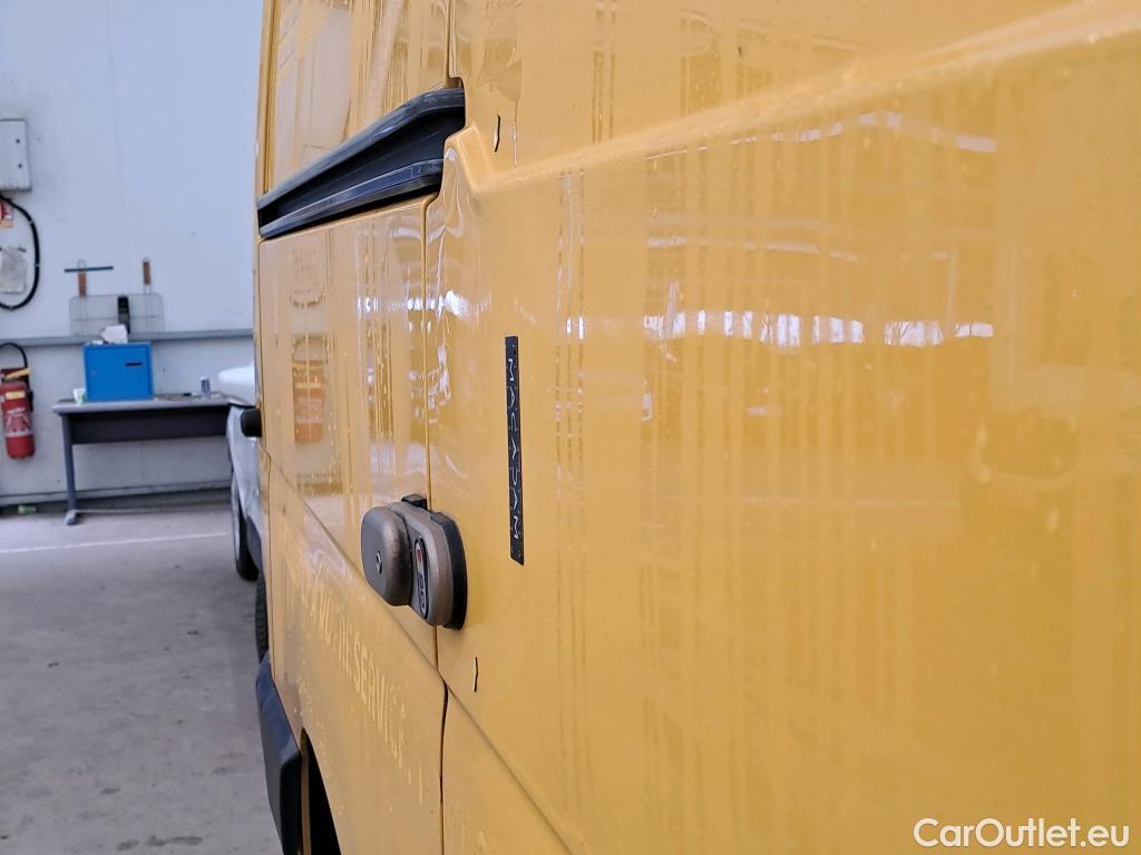  Renault  Master RENAULT  / 2019 / 4P / Fourgon tôlé FG Tr GCF F3500 L2H2 Energy dCi 150 #11