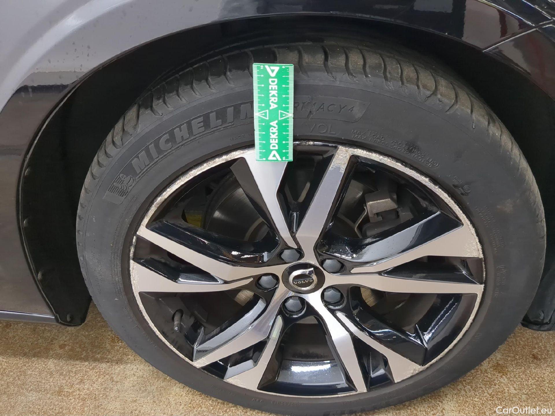  Volvo  V60  Break R-Design 2.0 165CV BVA8 E6d #4