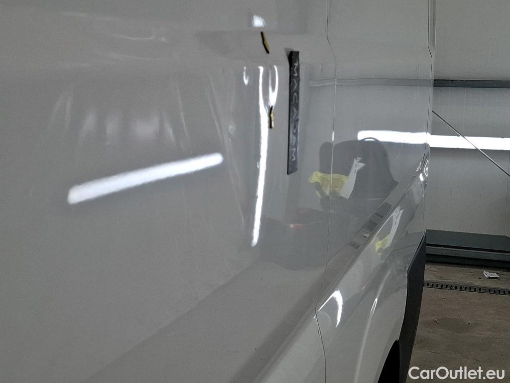  Peugeot  Boxer PEUGEOT  VU 4p Fourgon 2.0 BLUEHDI 110 PREMIUM 330 L1H1 #2