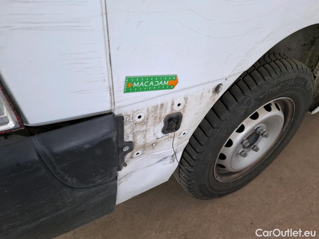  Renault  Master  Fourgon L3H2 3 5 Grand Confort dCi 135CV BVM6 7 Sieges E6dT #38