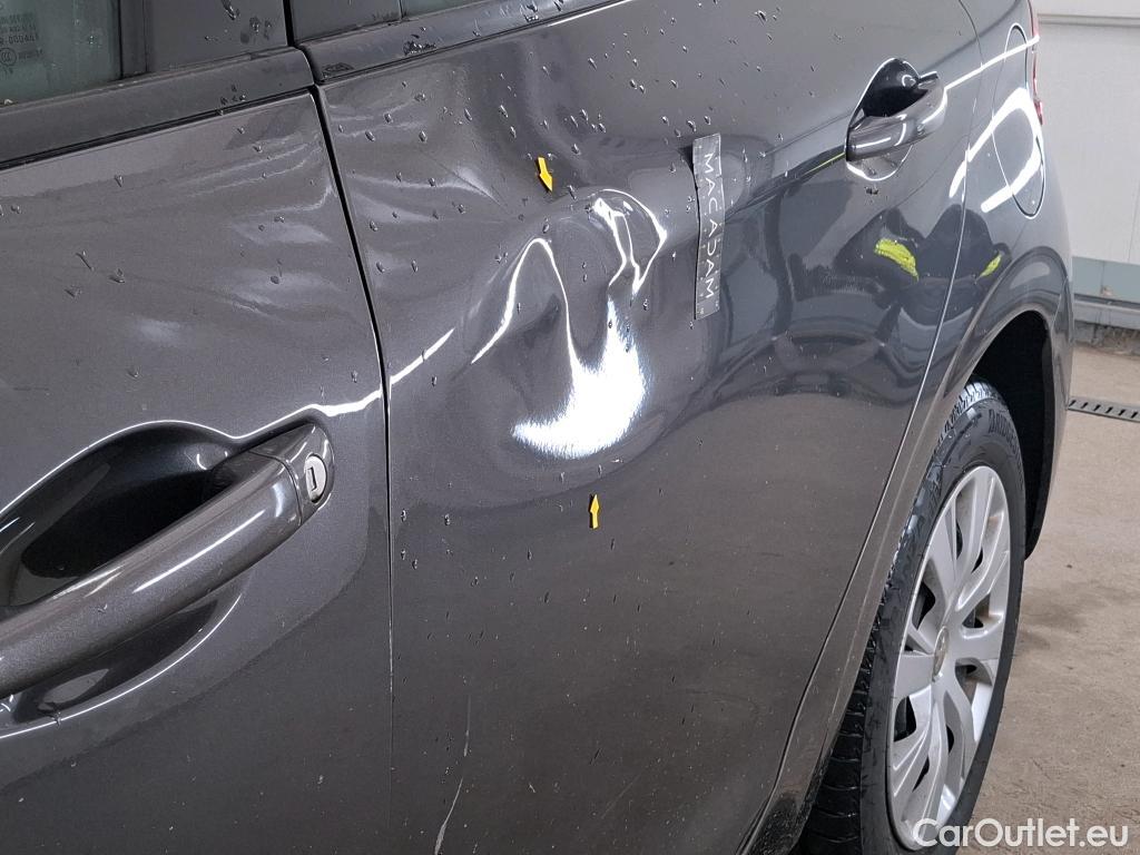  Peugeot  208  Affaire Premium Pack 1.5 HDi 100CV BVM5 E6dT #2