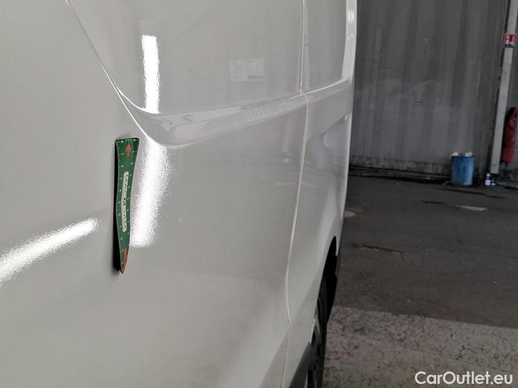 Renault  Trafic  Fourgon L2H1 3T Grand Confort 2.0 dCi 130CV BVM6 E6d #2