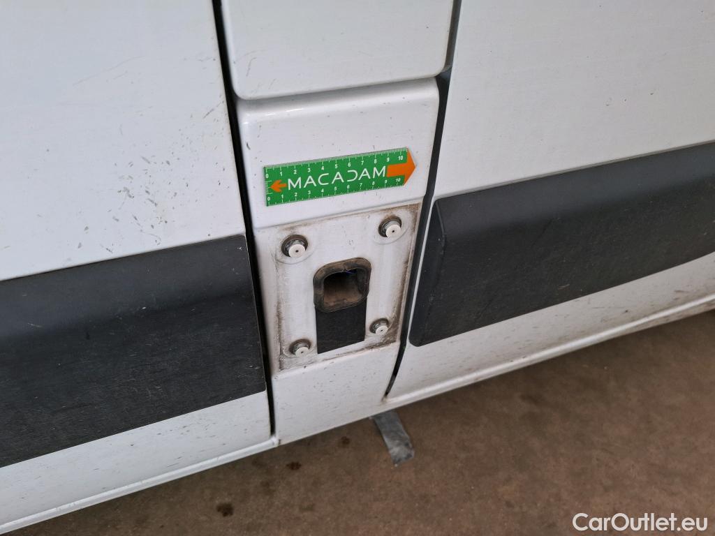  Renault  Master  Fourgon L3H2 3 5 Grand Confort dCi 135CV BVM6 7 Sieges E6dT #47