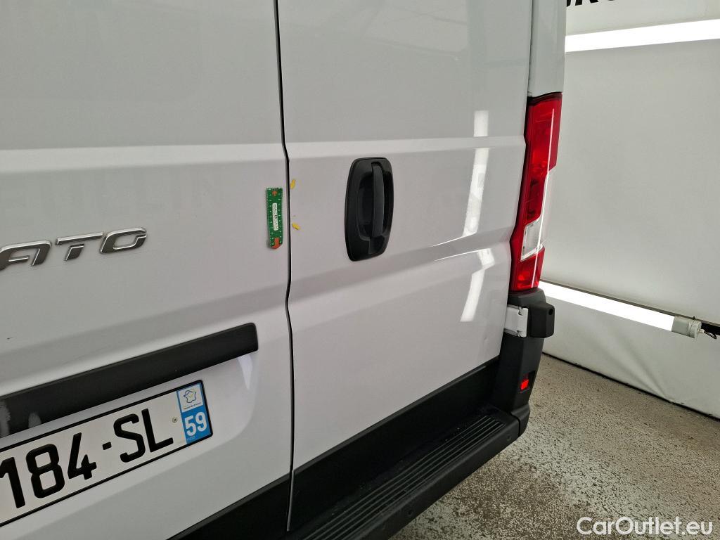  Fiat  Ducato FIAT   2014  4P  Fourgon tôlé H3 Power 120 3 0 C H1 Pack #9