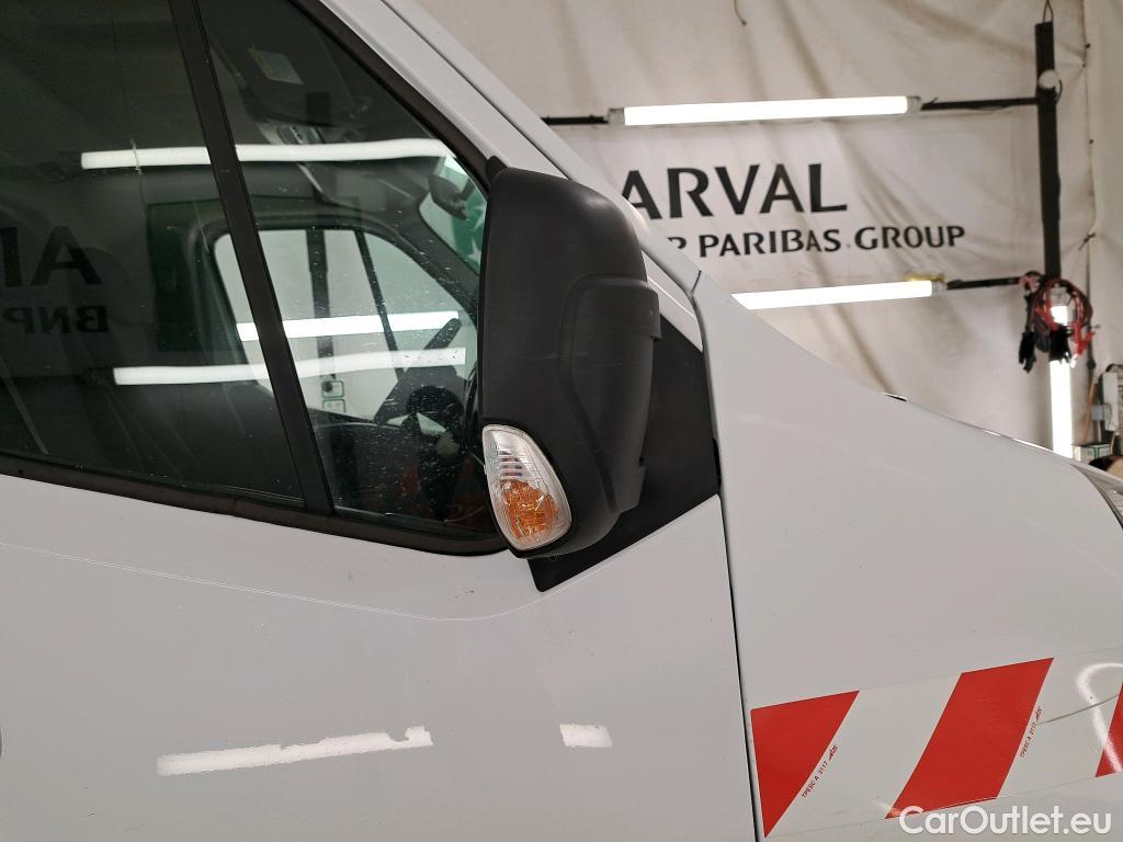  Renault  Master  III Fourgon L3H2 3 5 Grand Confort dCi 145CV BVM6 E6 #19
