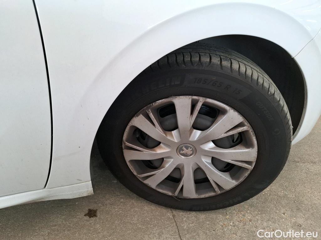  Peugeot  208  Active 1.2 PureTech 80CV BVM5 E6 #36