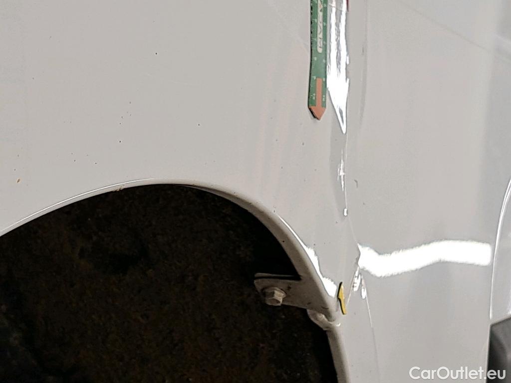  Renault  Master  III Fourgon L3H2 3 5 Grand Confort dCi 145CV BVM6 E6 #11