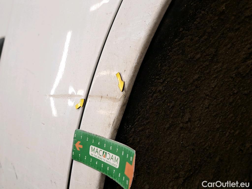  Renault  Master  III Fourgon L3H2 3 5 Grand Confort dCi 145CV BVM6 E6 #25