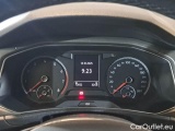  Volkswagen  T-ROC VOLKSWAGEN  / 2017 / 5P / SUV 1.0 TSI BUSINESS #4
