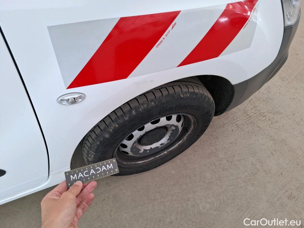  Citroen  Berlingo  Fourgon Club L1 (Court) 1.6 BlueHDi 100CV BVM5 E6 #32