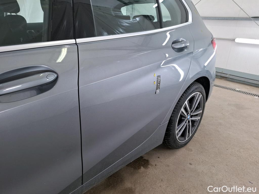  Bmw  Serie 1 BMW Série 1 / 2019 / 5P / Berline 116i DKG7 Business Design #6