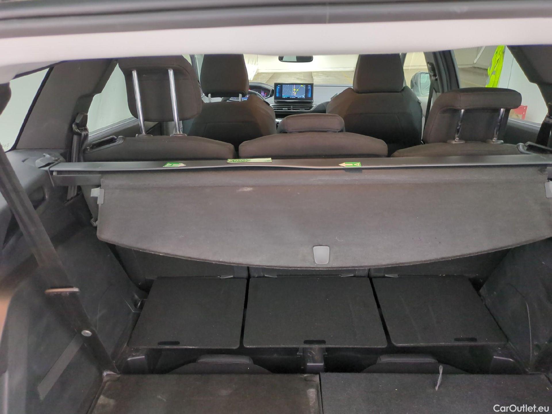  Peugeot  5008  Style 1.5 HDi 130CV BVA8 7 Sieges E6d #8