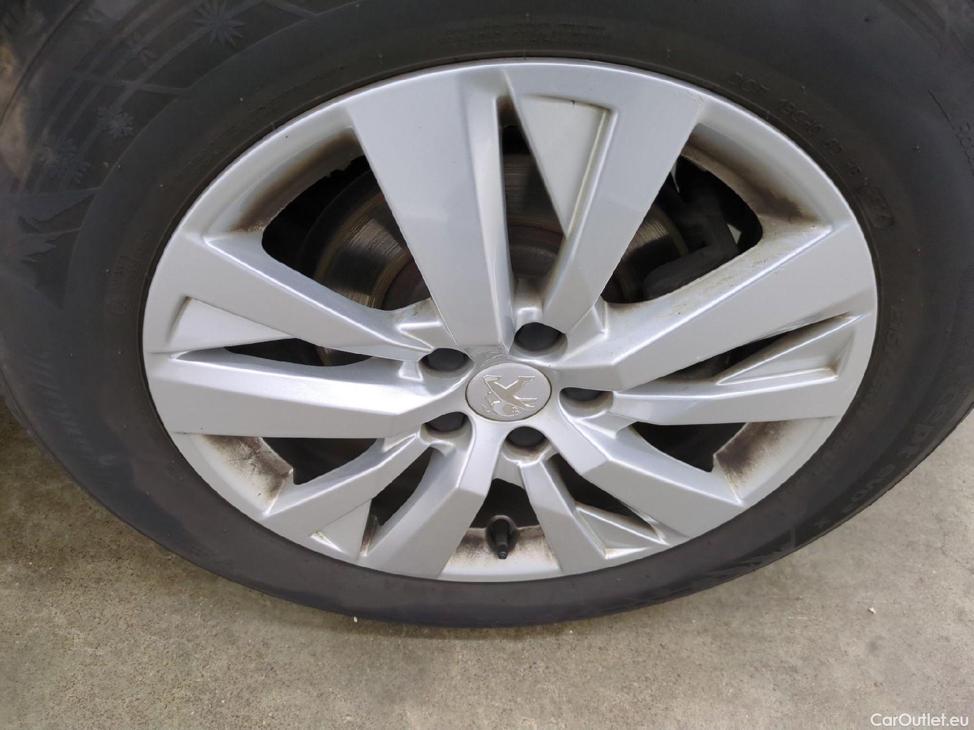  Peugeot  5008  Style 1.5 HDi 130CV BVA8 7 Sieges E6d #16