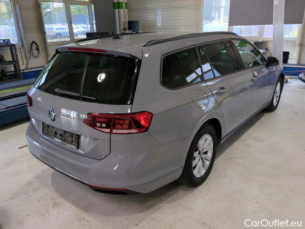 Volkswagen  Passat  Variant Conceptline 2.0 TDI 90KW AT7 E6d #2