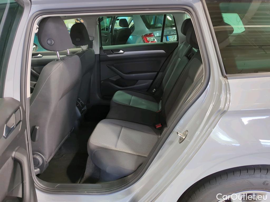 Volkswagen  Passat  Variant Conceptline 2.0 TDI 90KW AT7 E6d #12