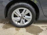  Volkswagen  Golf  VIII Variant Life 2.0 TDI 85KW MT6 E6d #43