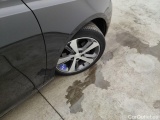  Peugeot  308 Peugeot  SW 1.2 PureTech 130 S&S Allure 5d #61