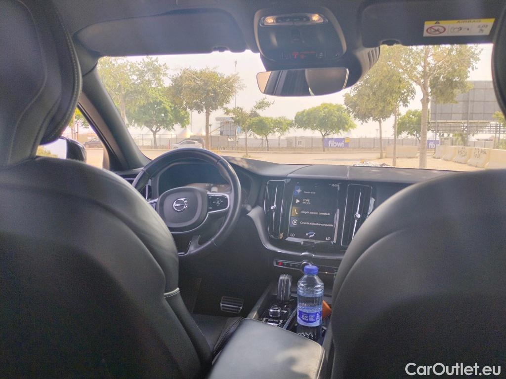 Volvo  XC60 VOLVO  / 2017 / 5P / todoterreno 2.0 T6 AWD Recharge R-Design Auto #3
