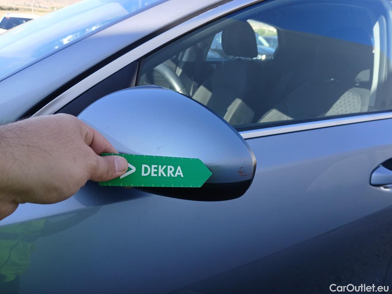  KIA  XCeed KIA  / 2019 / 5P / todoterreno 1.0 T-GDi Drive 88kW (120CV) #14