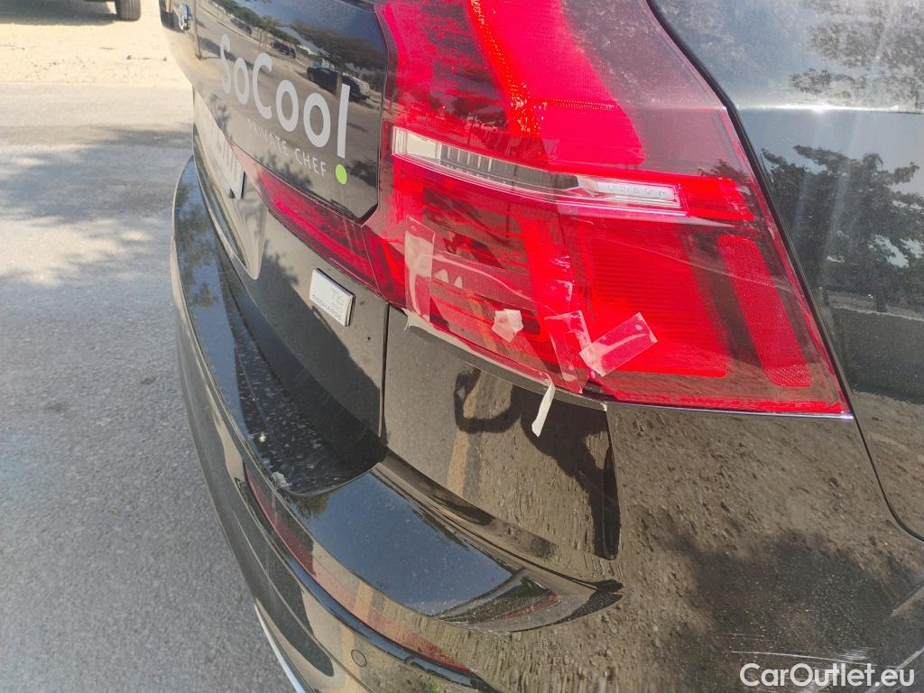Volvo  XC60 VOLVO  / 2017 / 5P / todoterreno 2.0 T6 AWD Recharge R-Design Auto #1