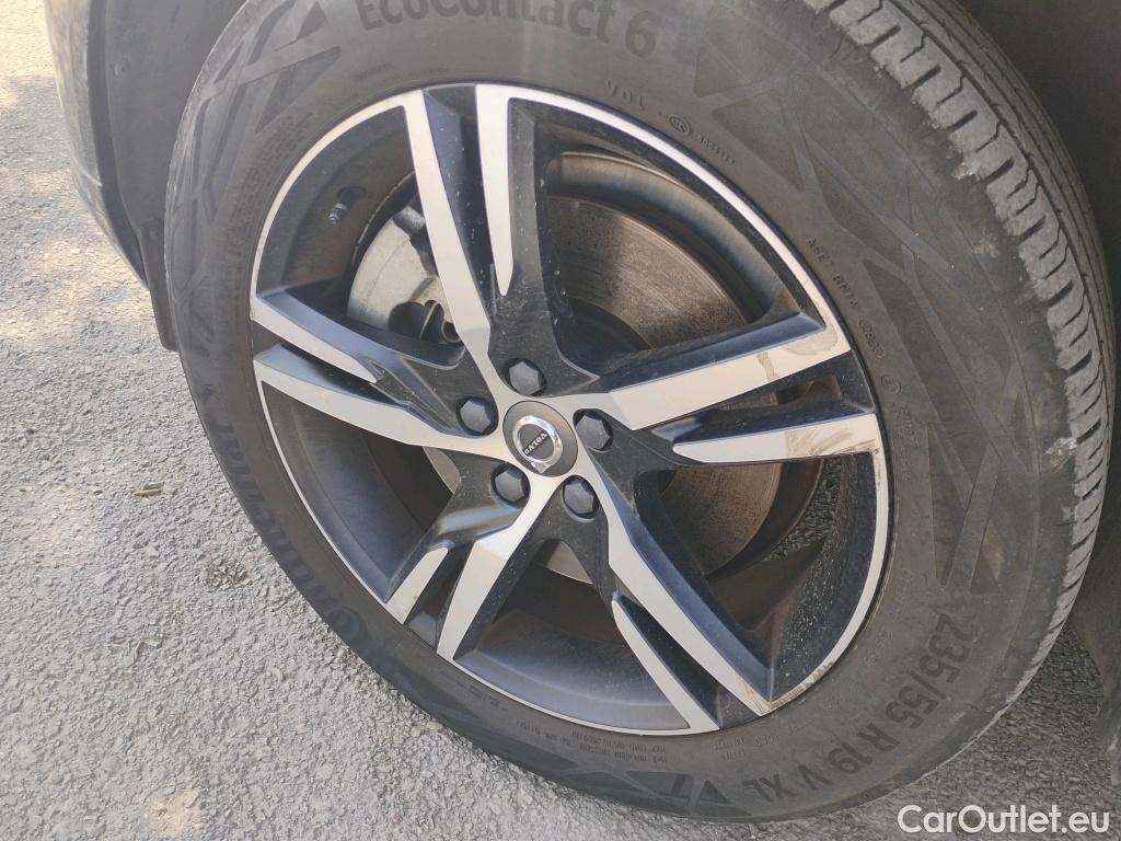 Volvo  XC60 VOLVO  / 2017 / 5P / todoterreno 2.0 T6 AWD Recharge R-Design Auto #21