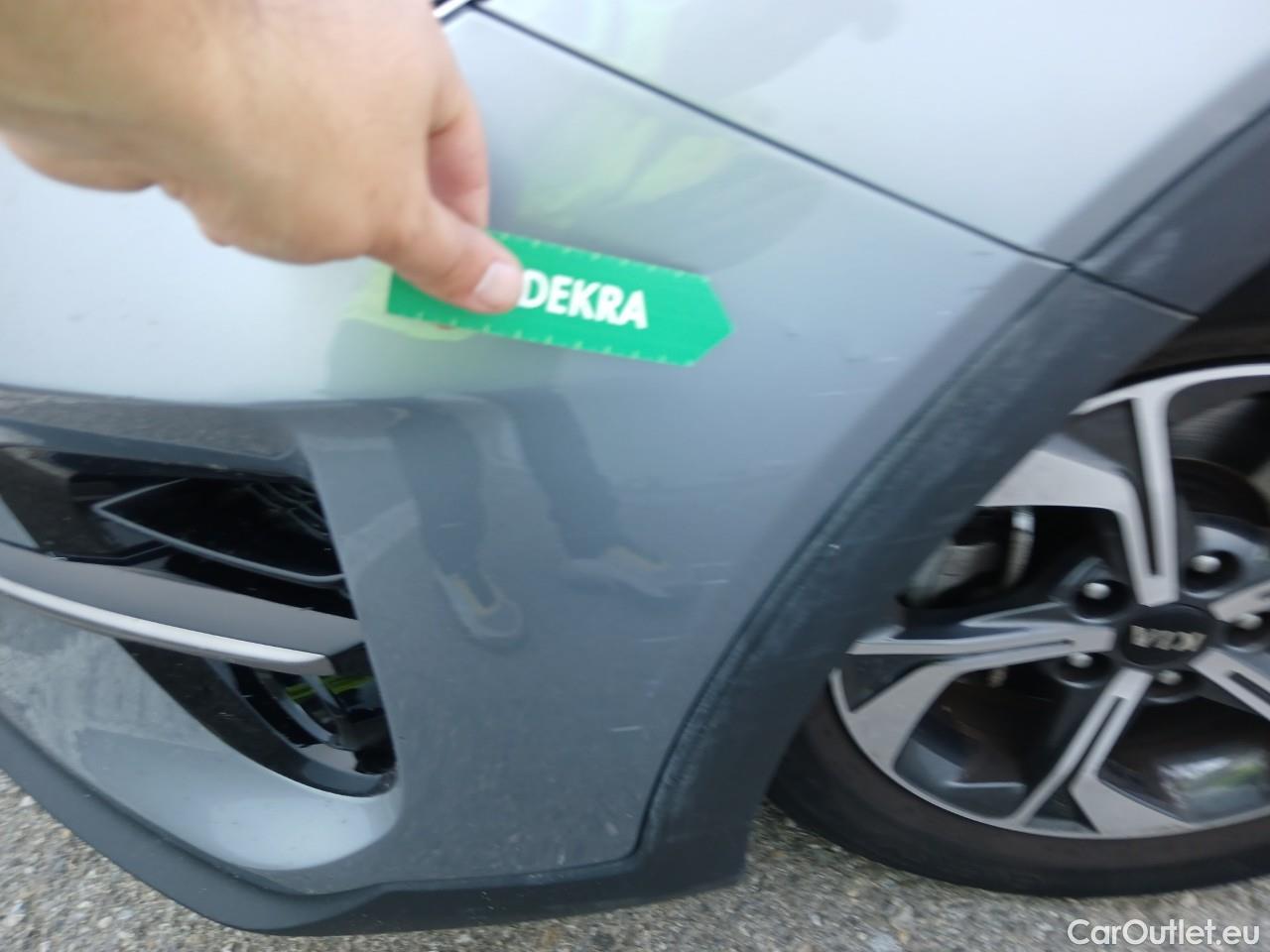  KIA  XCeed KIA  / 2019 / 5P / todoterreno 1.0 T-GDi Drive 88kW (120CV) #9