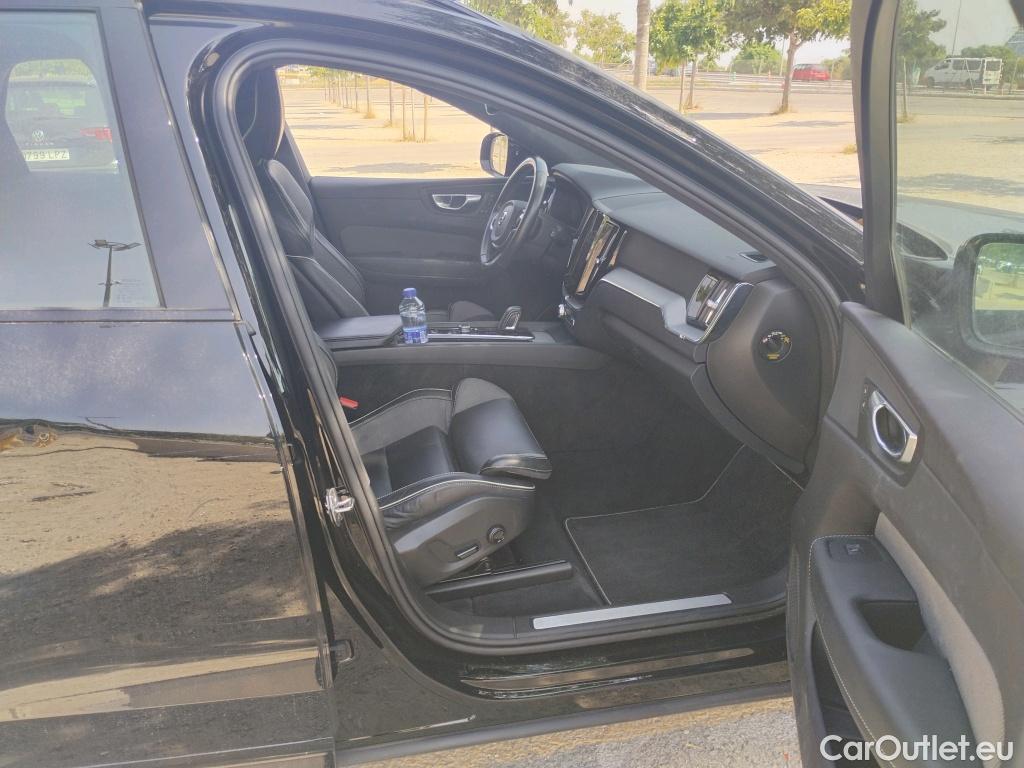 Volvo  XC60 VOLVO  / 2017 / 5P / todoterreno 2.0 T6 AWD Recharge R-Design Auto #6