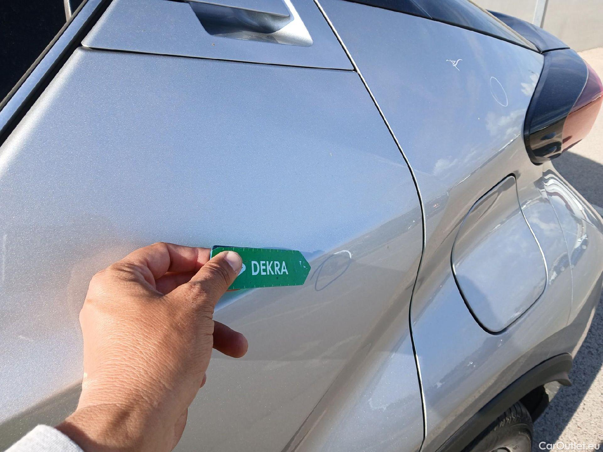  Toyota  C-HR TOYOTA  / 2019 / 5P / todoterreno 1.8 125H Advance #10