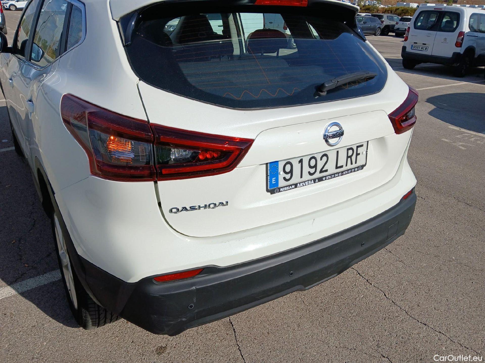  Nissan  Qashqai NISSAN  / 2017 / 5P / todoterreno DIG-T 103 kW (140 CV) E6D ACENTA #30
