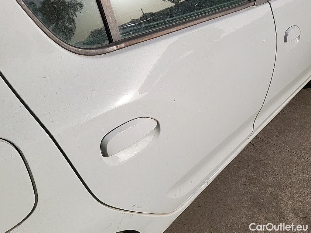  Dacia  Sandero DACIA  / 2016 / 5P / berlina con portón Comfort TCe 1.0 74kW (100CV) #17