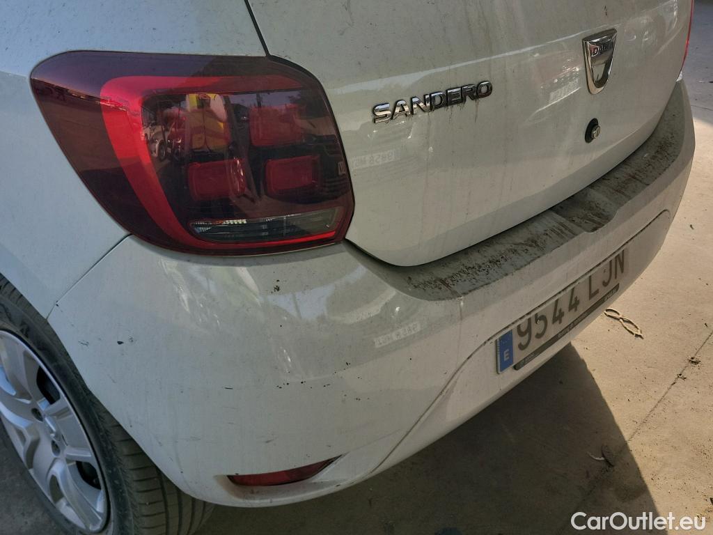  Dacia  Sandero DACIA  / 2016 / 5P / berlina con portón Comfort TCe 1.0 74kW (100CV) #11