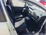  Toyota  Yaris TOYOTA  / 2017 / 5P / berlina con portón 1.5 100H Active Tech #6