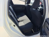  Toyota  Yaris TOYOTA  / 2017 / 5P / berlina con portón 1.5 100H Active Tech #7