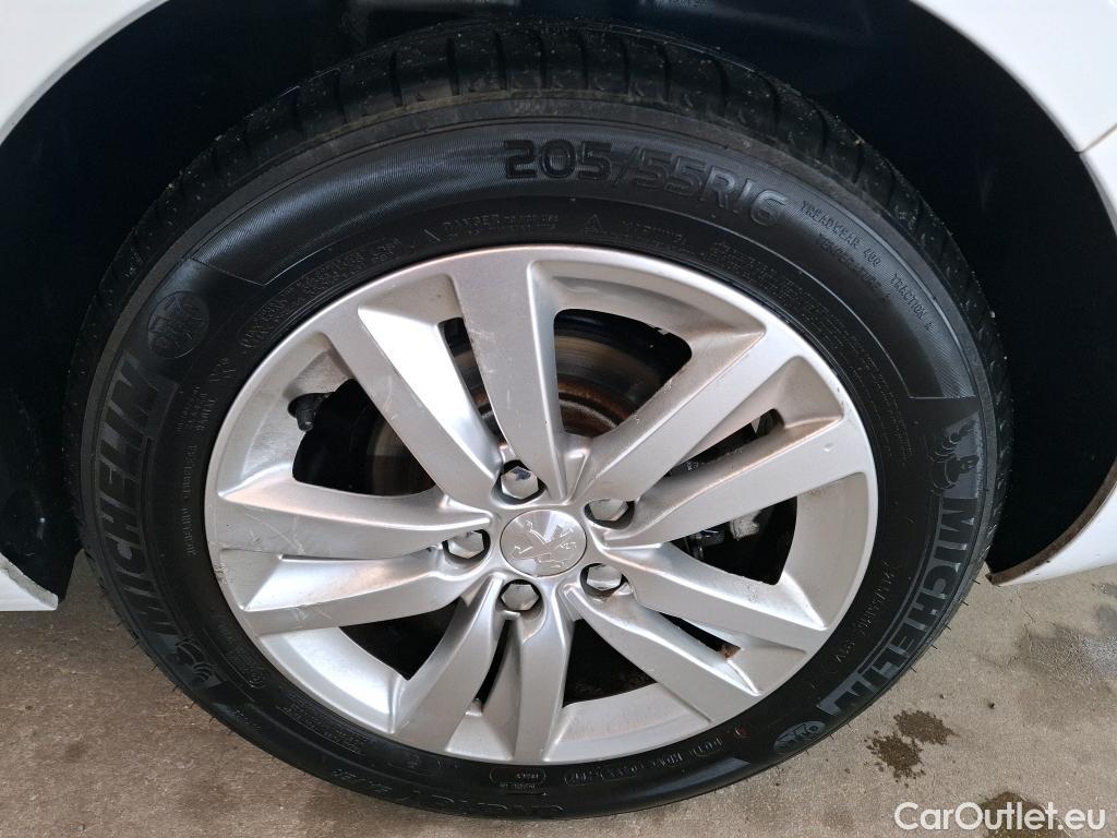 Peugeot  308  SW Active Business 1.6 Hdi 120CV BVA6 E6 #13