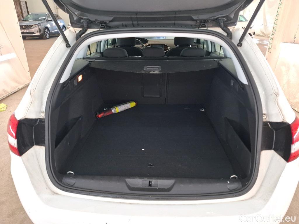 Peugeot  308  SW Active Business 1.6 Hdi 120CV BVA6 E6 #10