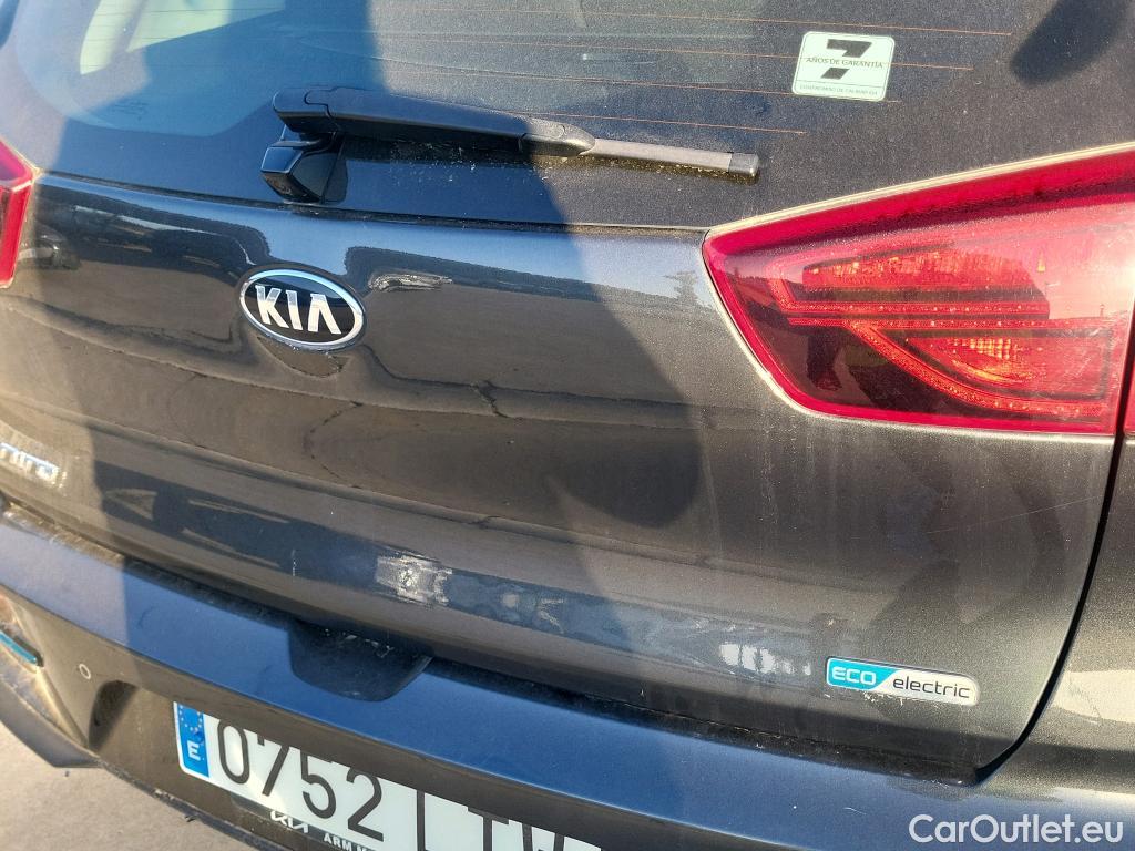  KIA  Niro KIA e- / 2016 / 5P / crossover e- 150kW (204CV) Drive (Long Range) #37