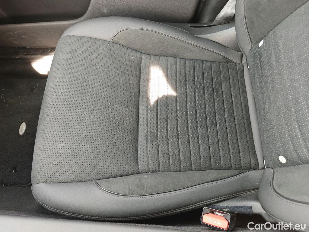  Land Rover  Discovery LAND ROVER  Sport / 2019 / 5P / todoterreno 2.0D I4-L.Flw 150 PS AWD Auto S #9