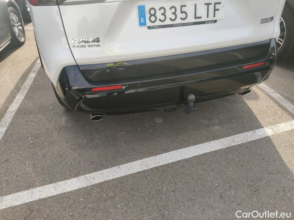  Toyota  RAV4 TOYOTA  / 2018 / 5P / todoterreno 2.5l PLUG-IN 300PH (e-CVT) Advance #11