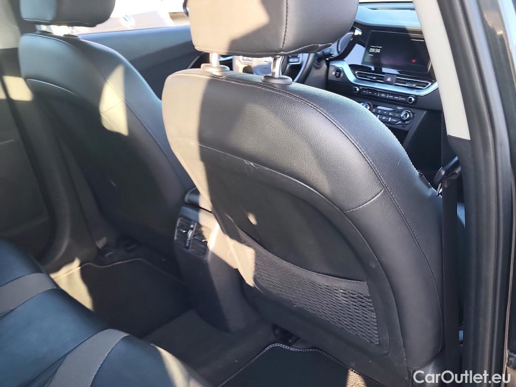  KIA  Niro KIA e- / 2016 / 5P / crossover e- 150kW (204CV) Drive (Long Range) #29
