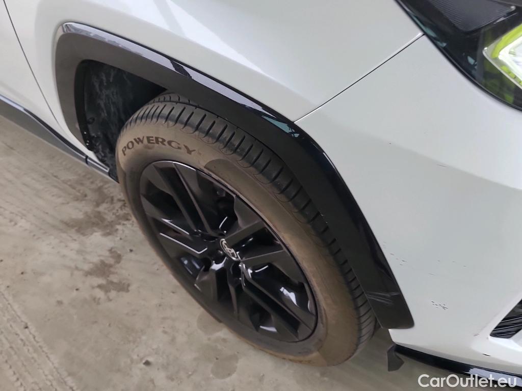  Toyota  RAV4 TOYOTA  / 2018 / 5P / todoterreno 2.5l 220H Style #15